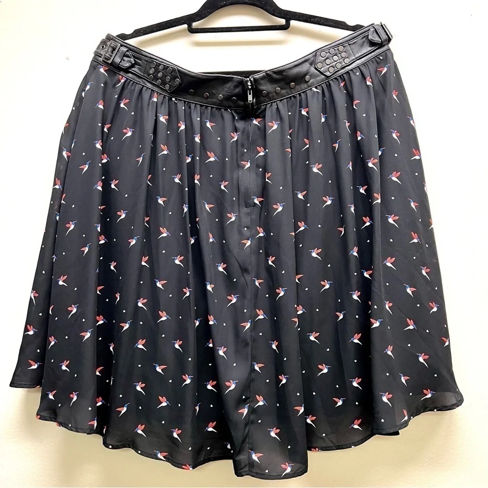 NWT TORRID Hummingbird studded chiffon swing Pleated western skirt 14